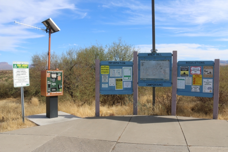 Camping in Windy Hill Recreation Site on Roosevelt Lake-Arizona