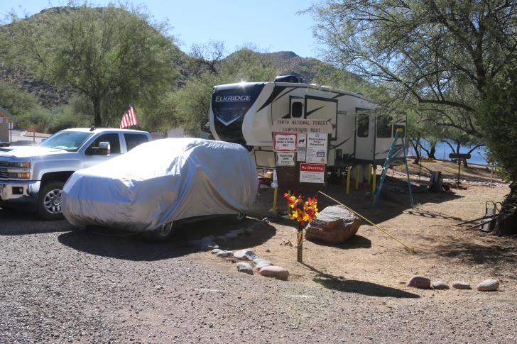 Camping in Burnt Corral Campground in Arizona