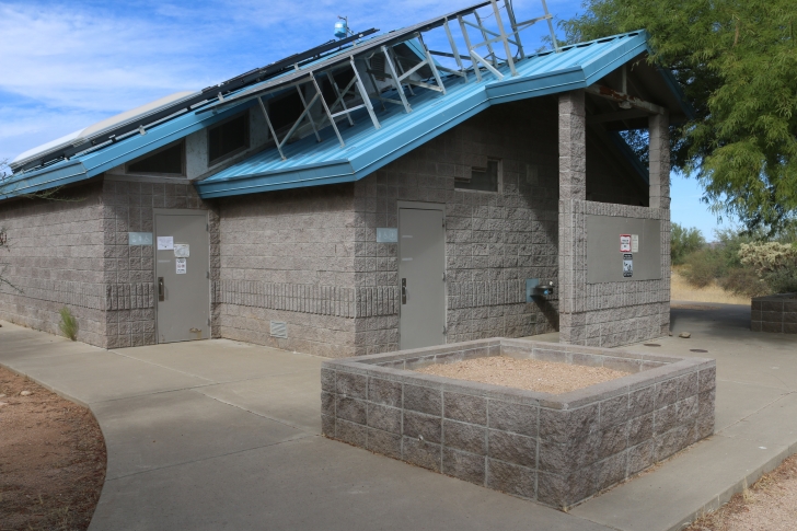 Camping at Cholla Campground - Arizona