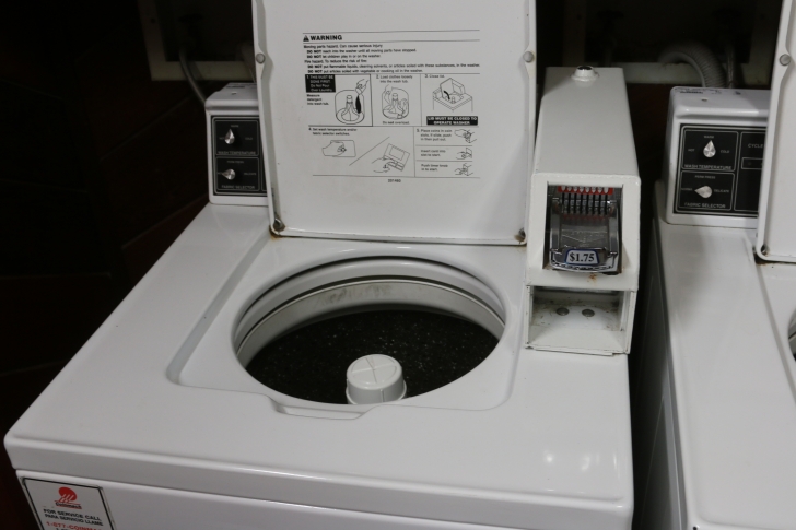 Camping at Eugene T Mahoney State Park in Nebraska