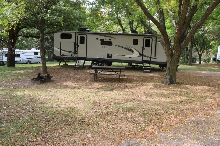 Camping at Eugene T Mahoney State Park in Nebraska