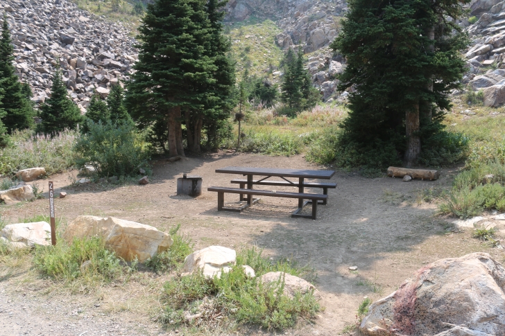Camping at Lake Cleveland in South Central Idaho