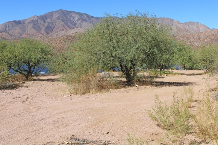 Camping in Lower Burnt Corral Recreation Site - Arizona