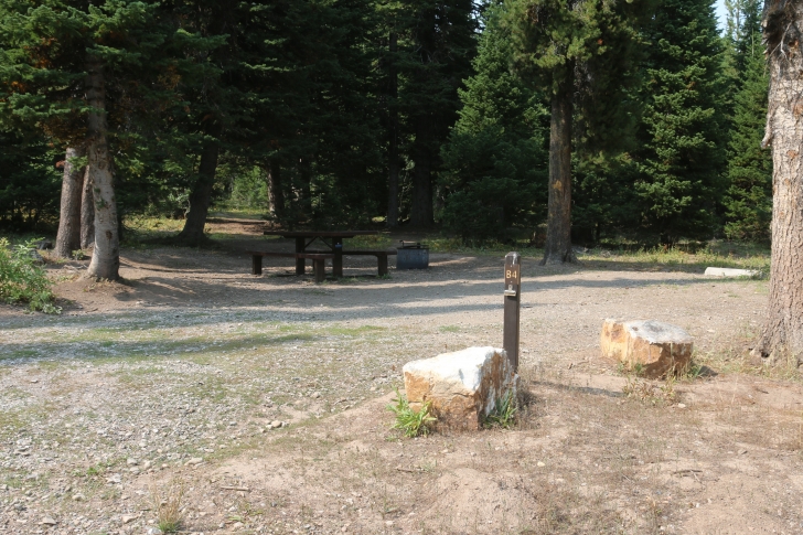 A Guide to Camping in Thompson Flat Campground Near Mount Harrison