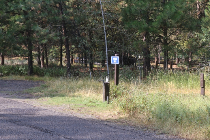 A guide to camping at Ponderosa State Park in Idaho