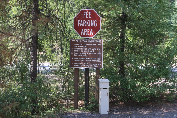 A guide to camping at Ponderosa State Park in Idaho