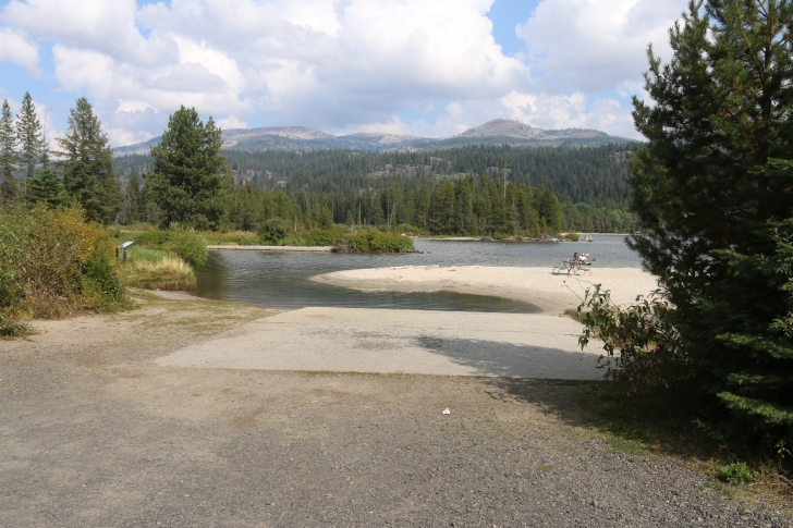 A guide to camping at Ponderosa State Park in Idaho