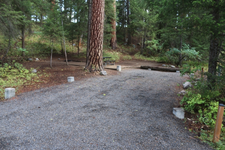 A guide to camping at Ponderosa State Park in Idaho