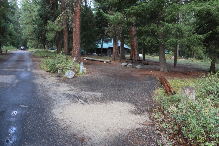 A guide to camping at Ponderosa State Park in Idaho