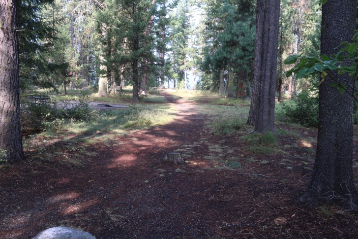 A guide to camping at Ponderosa State Park in Idaho