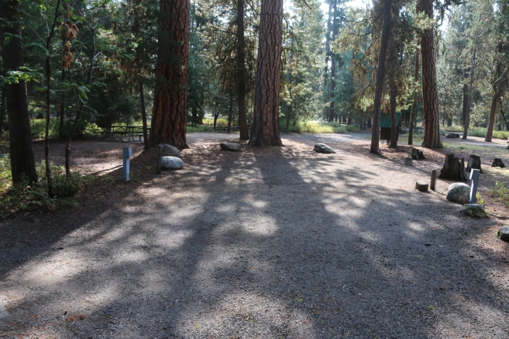 A guide to camping at Ponderosa State Park in Idaho