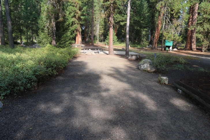 A guide to camping at Ponderosa State Park in Idaho