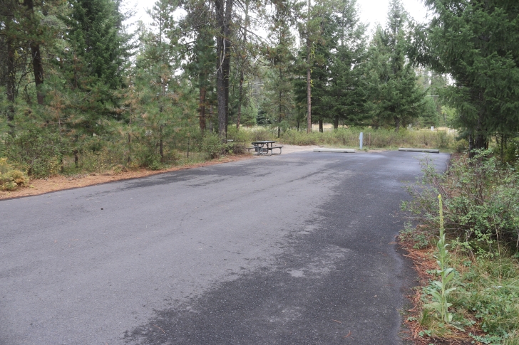 A guide to camping at Ponderosa State Park in Idaho