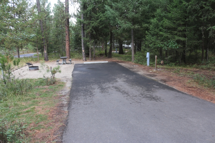 A guide to camping at Ponderosa State Park in Idaho