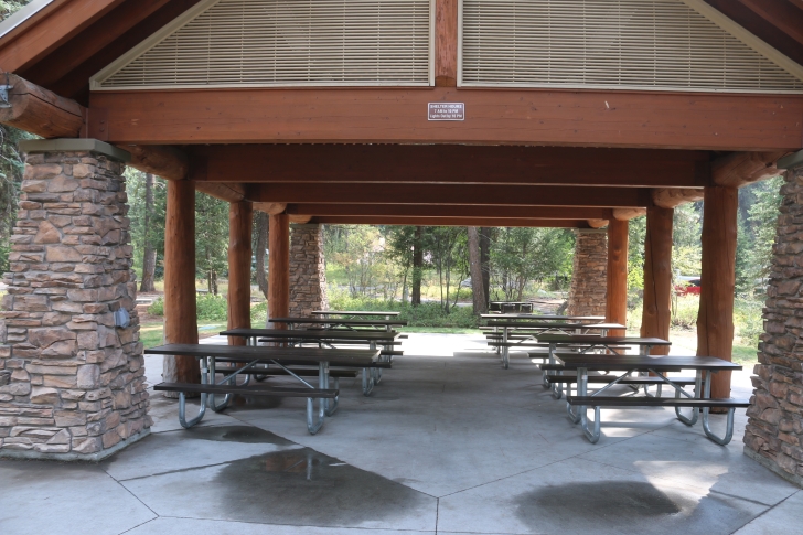 A guide to camping at Ponderosa State Park in Idaho