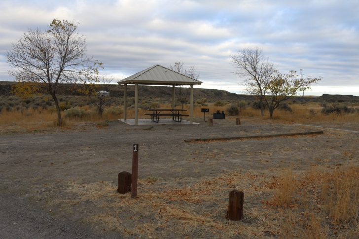 Camping at the Lud Drexler Park on the Salmon Falls Creek Reservoir