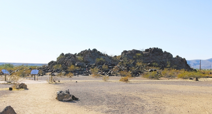 Camping at Painted Rock Campground and Petroglyph site.