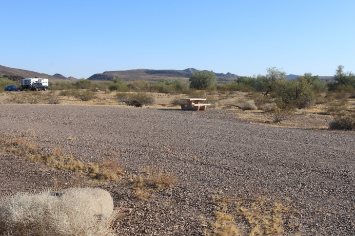 Camping at Painted Rock Campground and Petroglyph site.