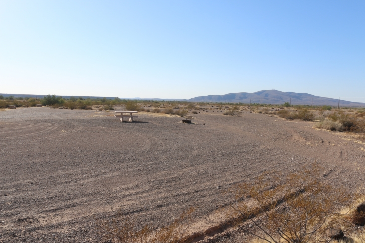 Camping at Painted Rock Campground and Petroglyph site.