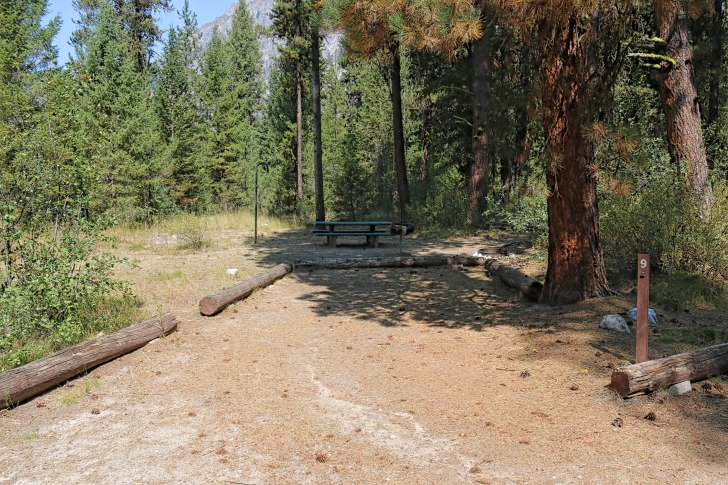 A guide to camping in Power Plant Campground near Atlanta Idaho.