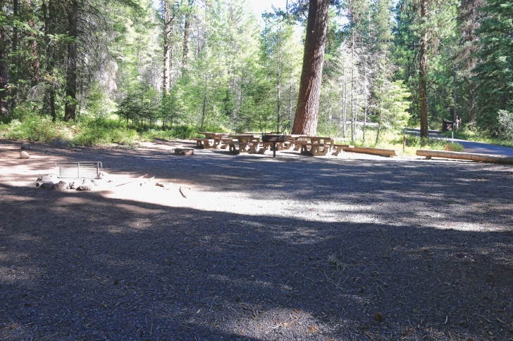 Camping in Antelope campground on Sagehen Reservoir.