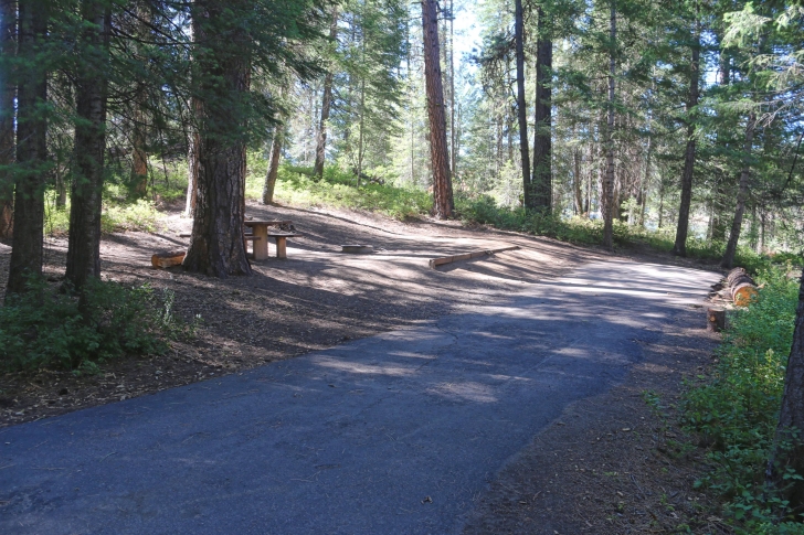 Camping in Antelope campground on Sagehen Reservoir.