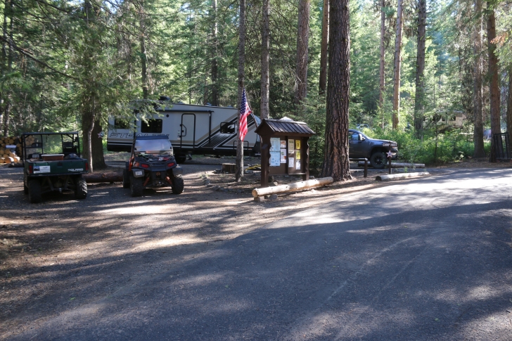 Camping in Antelope campground on Sagehen Reservoir.