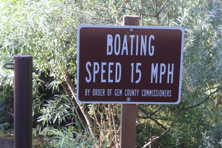 Camping in Antelope campground on Sagehen Reservoir.