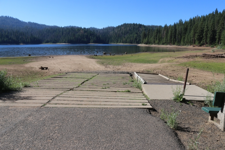 Camping in Antelope campground on Sagehen Reservoir.
