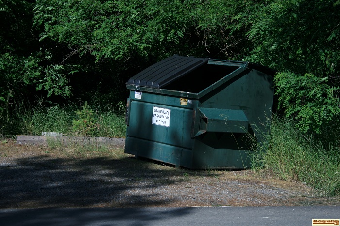 Beauty Creek Campground has garbage service. We saw both this dumpster and garbage cans.