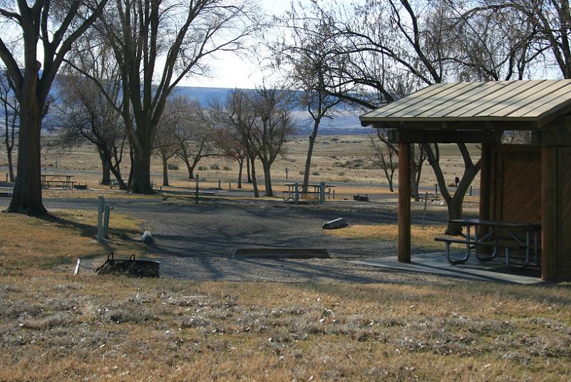 picture of camp site in broken wheel campground in bruneau dunes state park near bruneau idaho