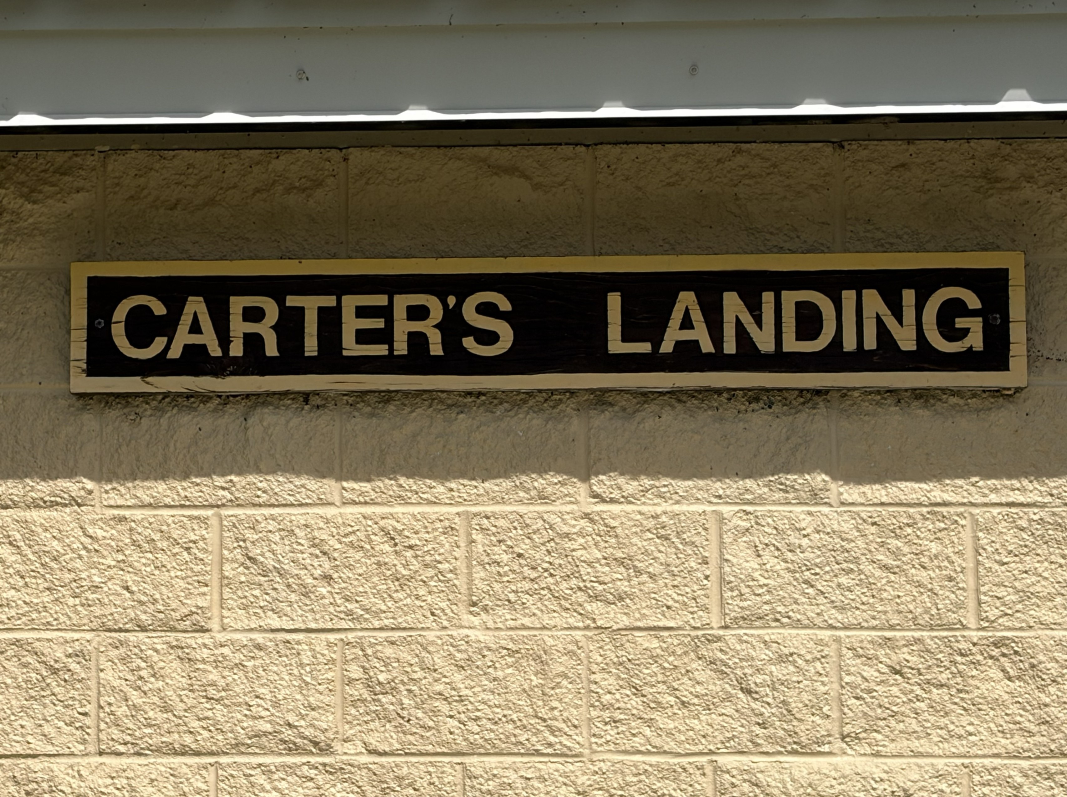 Carter's Landing Signs & Info