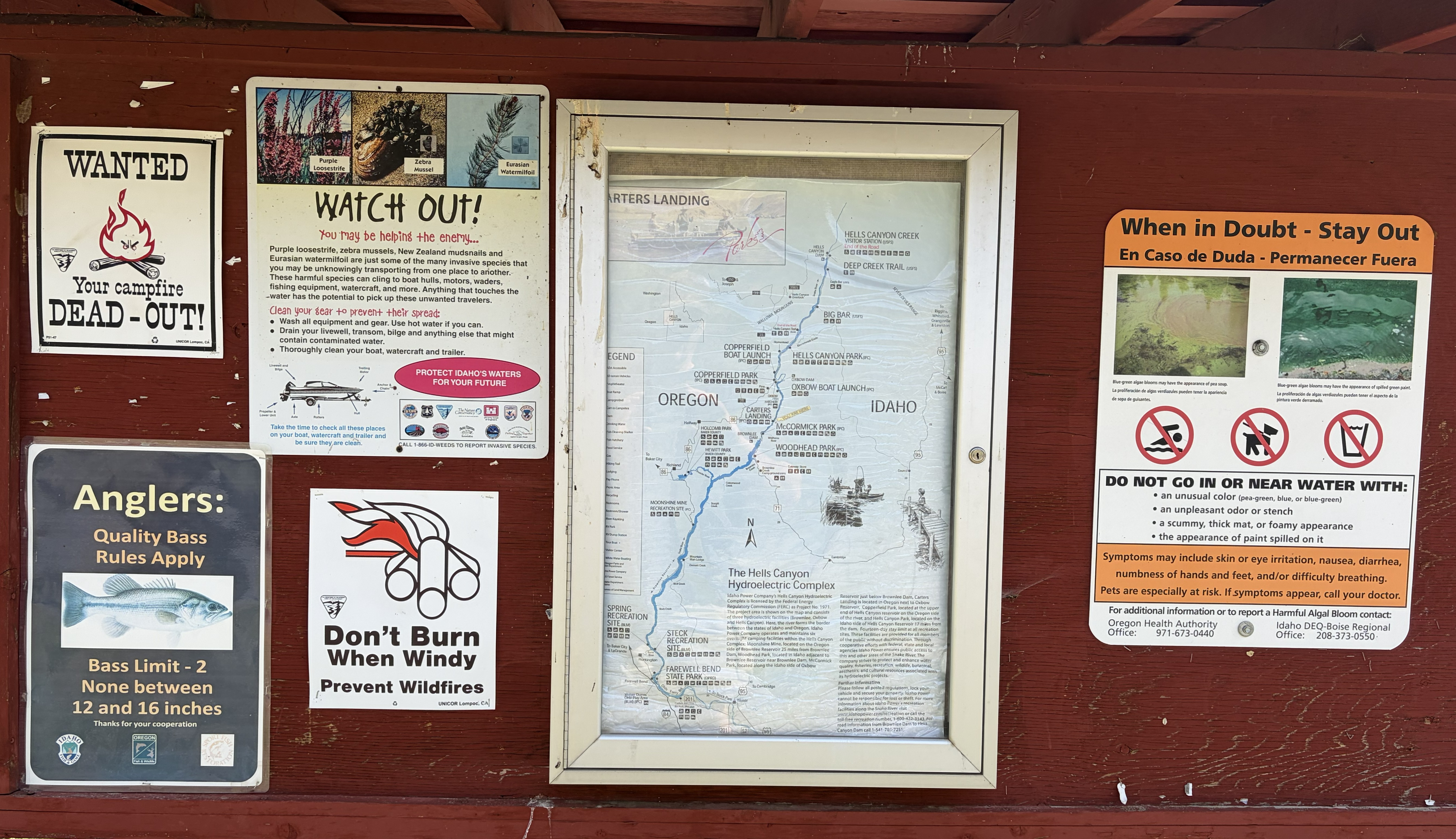 Carter's Landing Signs & Info