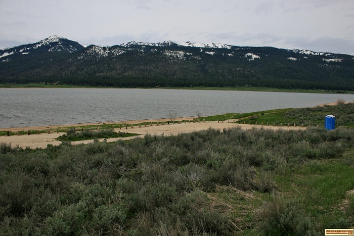 This the parking area and as you can see the only potty is a portapot.