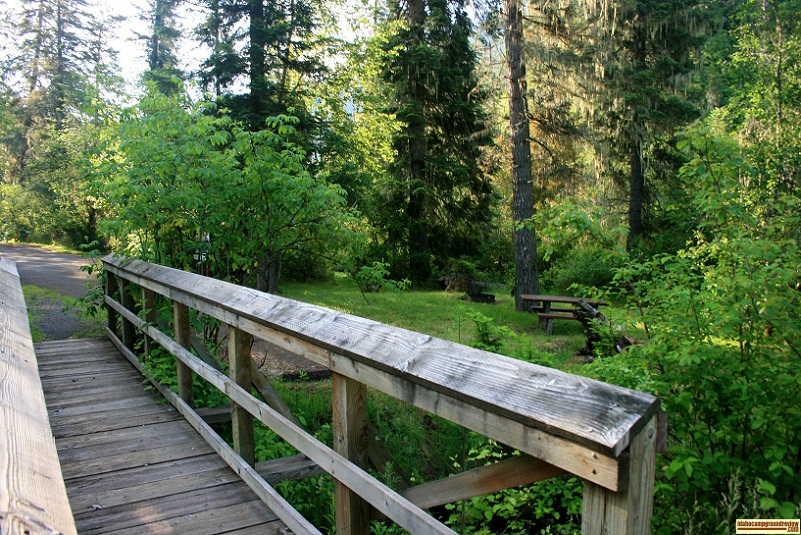 Bridge and campsite in Castle Creek Campground.