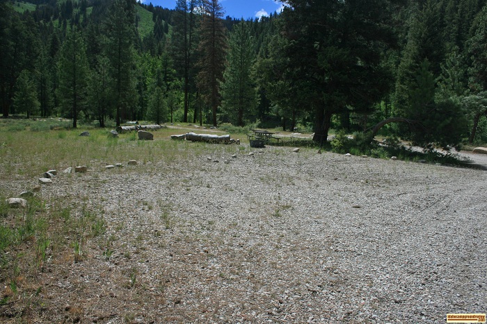 Chaparral Campground camping, Campsite 5