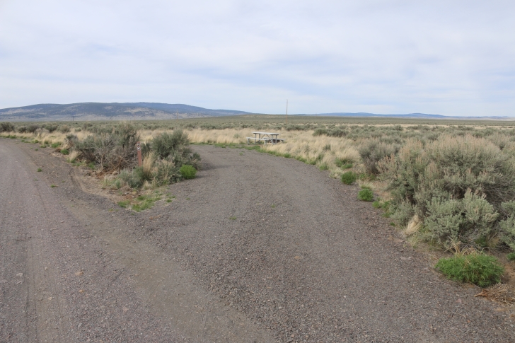 A guide to camping at Chickahominy Recreation Site - Oregon