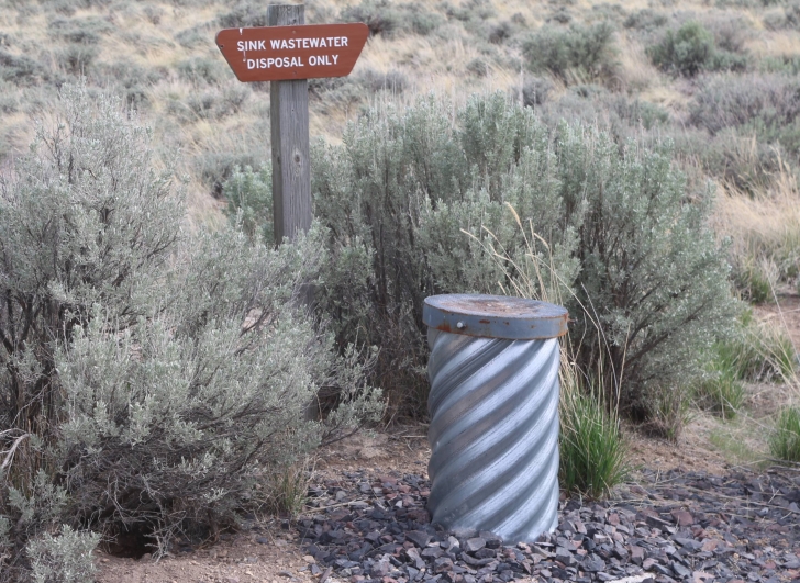 A guide to camping at Chickahominy Recreation Site - Oregon