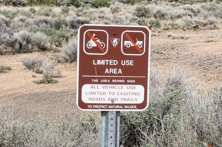 A guide to camping at Chickahominy Recreation Site - Oregon