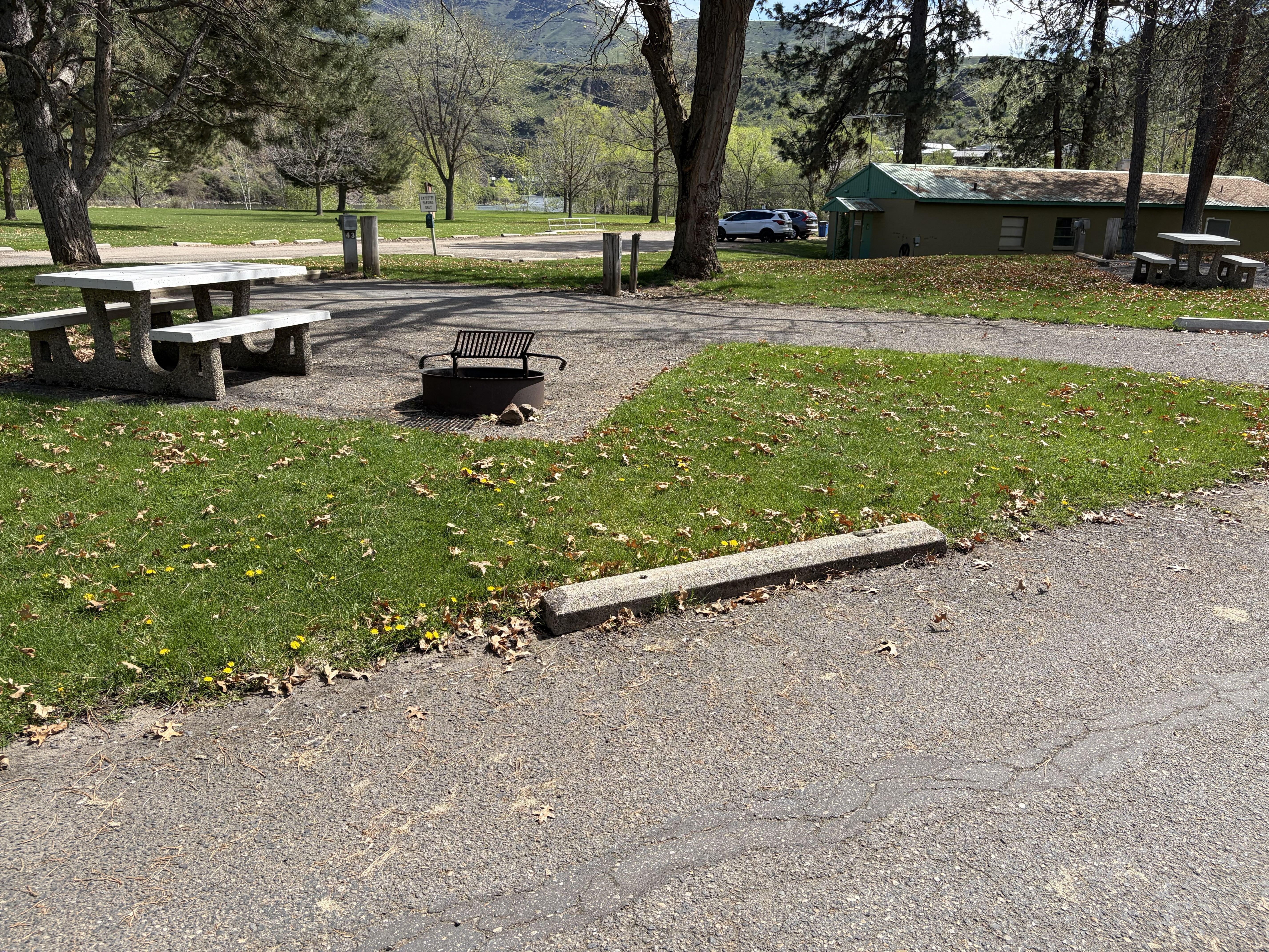 Copperfield Park Campsites
