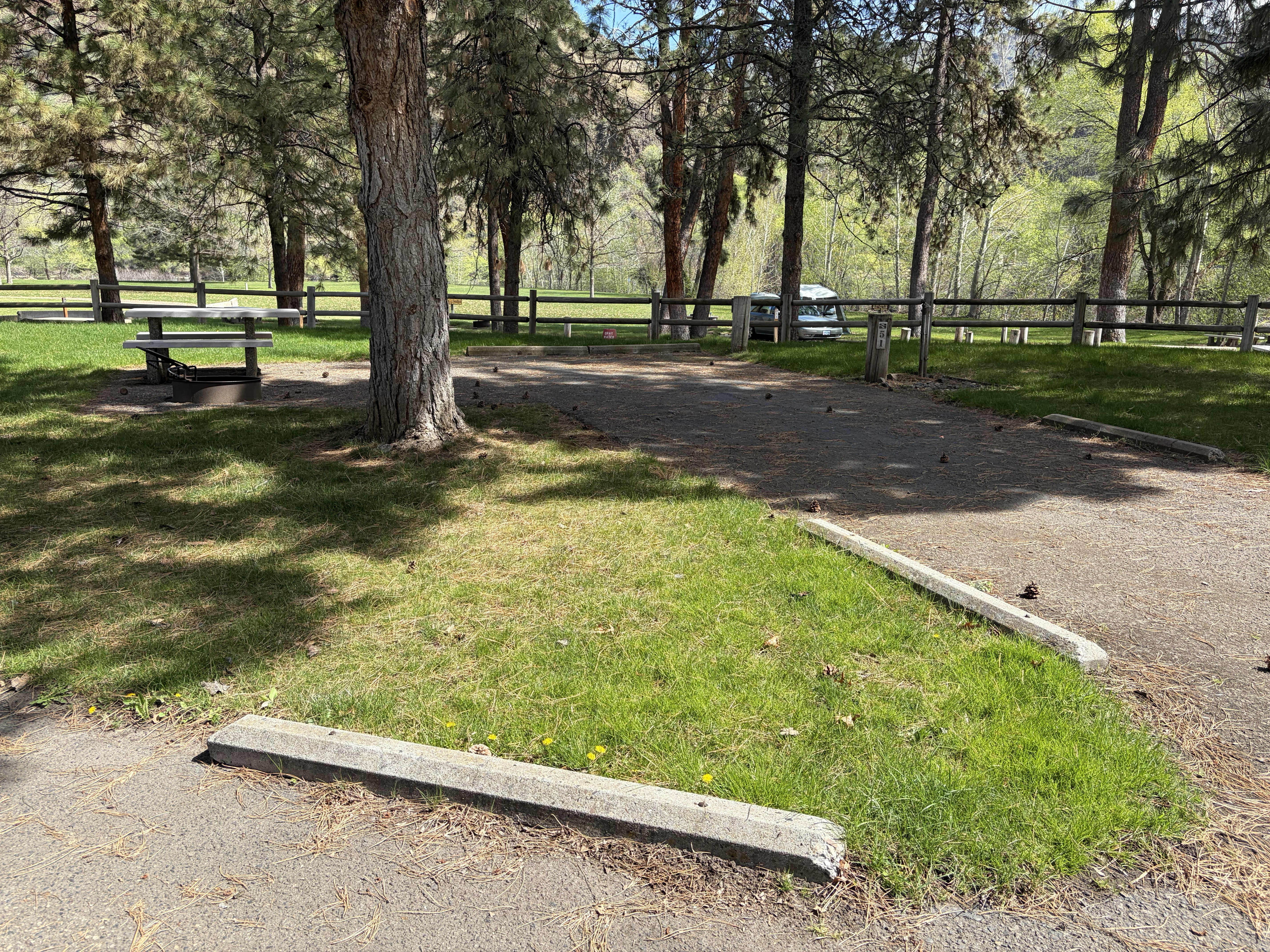 Copperfield Park Campsites