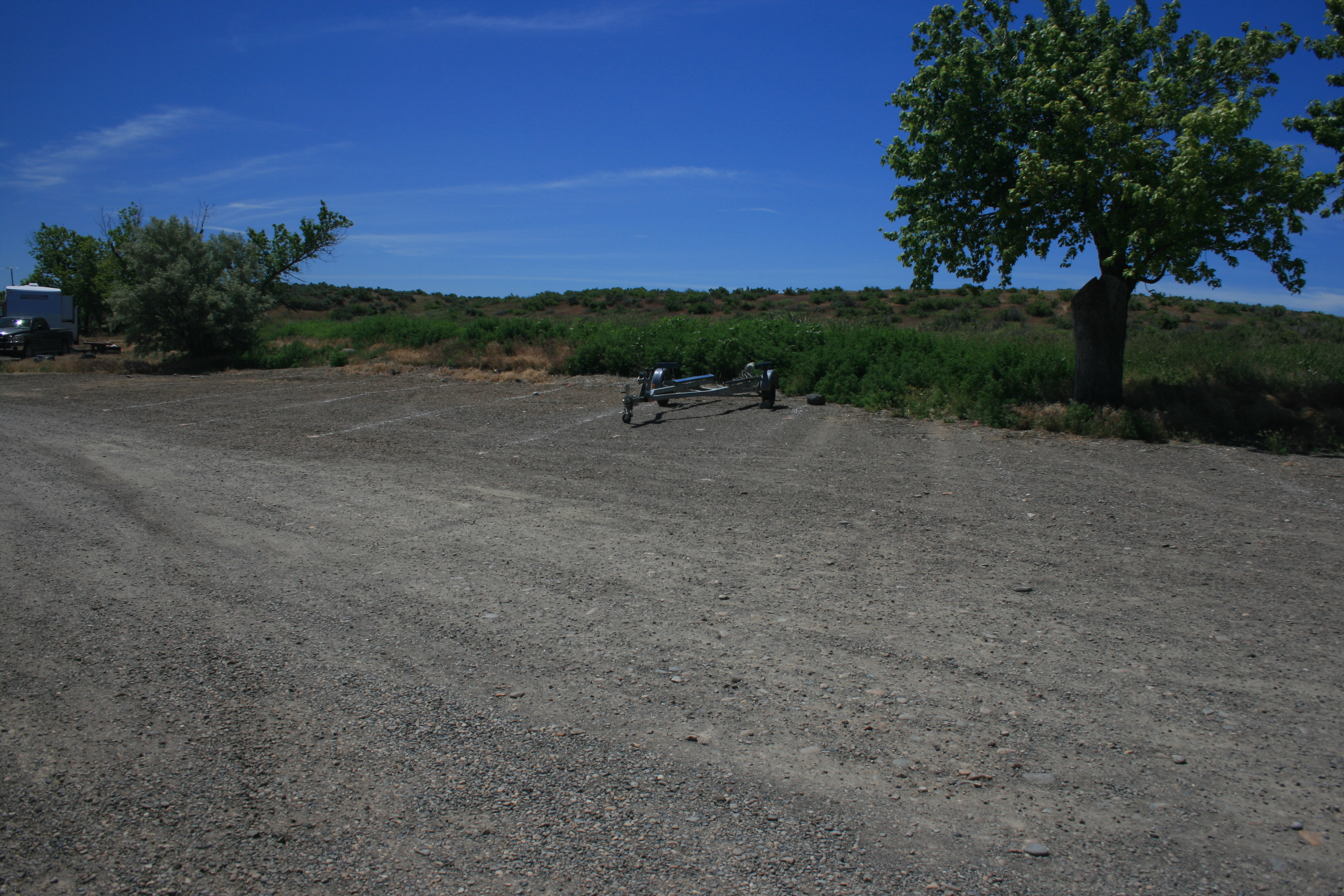 Parking for your boat at Cottonwood Park Campground.
