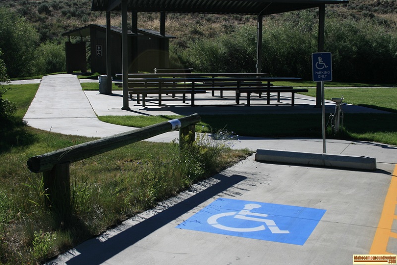 group shelter at cottonwood recreation site