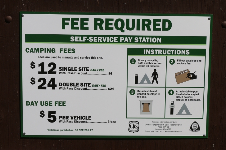 Camping at Cozy Cove Campground on Deadwood Reservoir