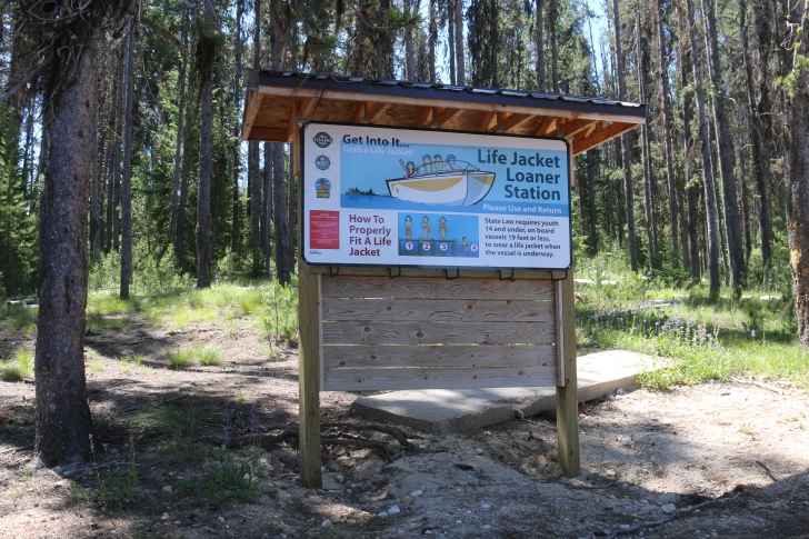 Camping at Cozy Cove Campground on Deadwood Reservoir