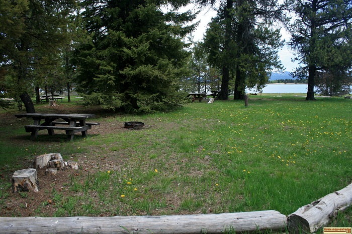 Curlew Campground