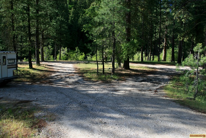 Dog Creek Campground primitive campsites, for those who love camping in Idaho.
