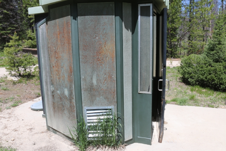 picture of outhouse in edna creek campground