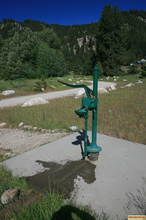 Elks Flat Campground Review, water pump