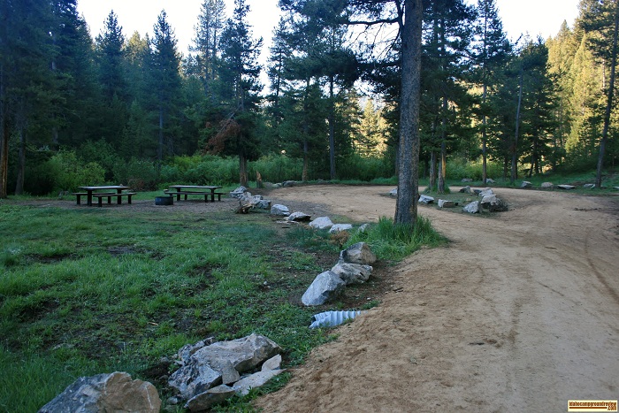 A campsite in Five Points Campground.